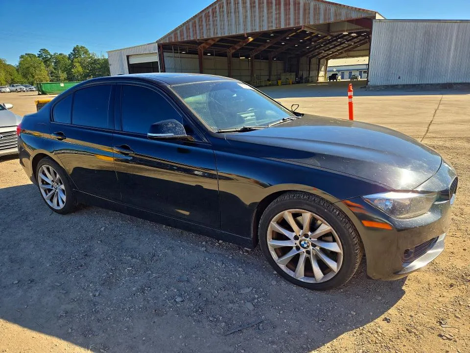WBA3B1G57FNT63760 — 2015 BMW 320 photo 4