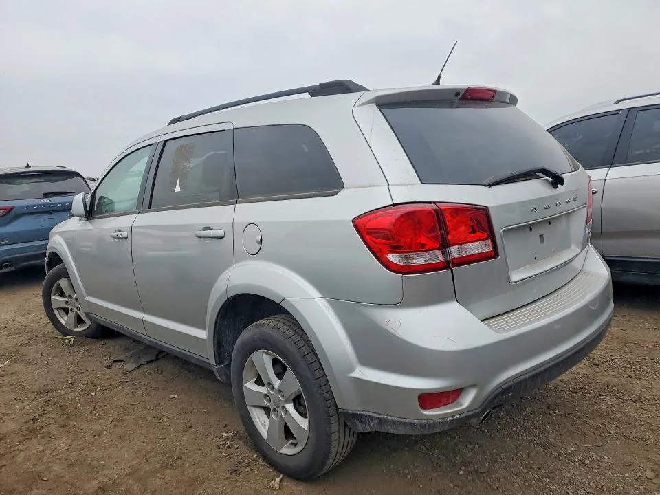 3C4PDCBG3CT208153 — 2012 DODGE JOURNEY photo 2