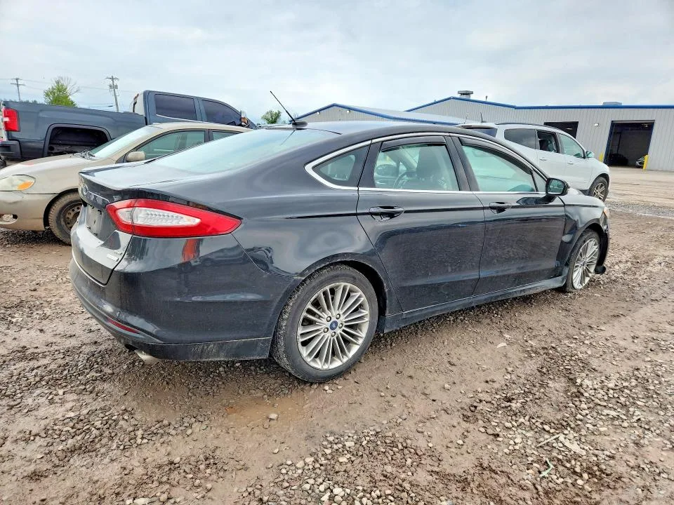 3FA6P0HR2DR126817 — 2013 FORD FUSION photo 3