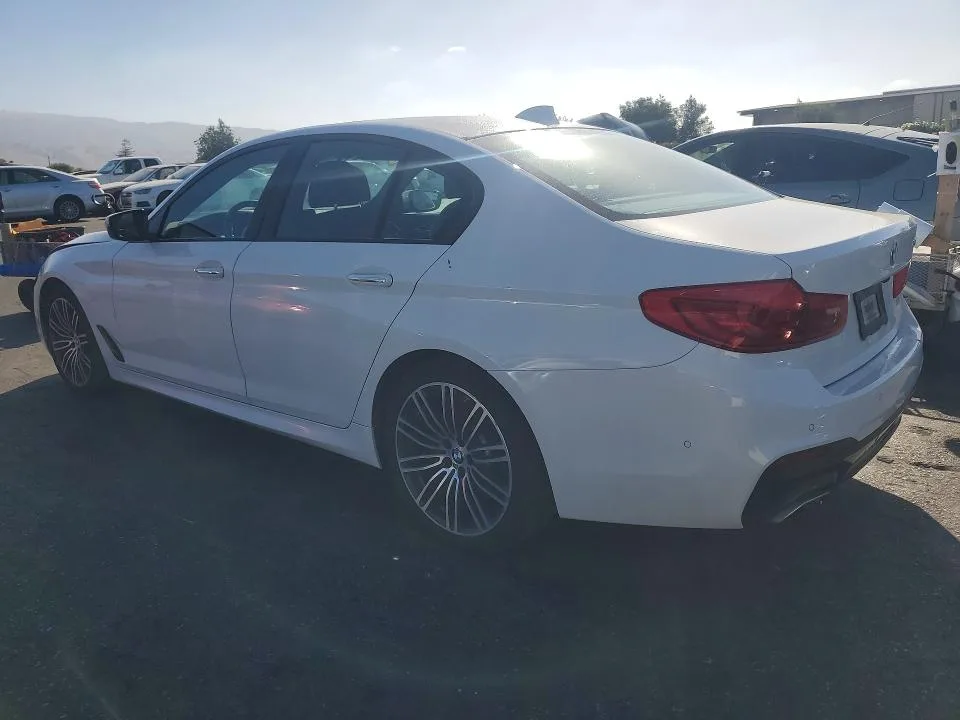 WBAJE5C51JG918291 — 2018 BMW 540 photo 2