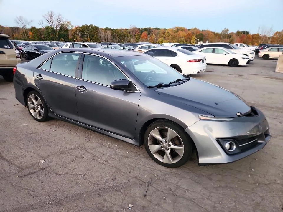 4T1BF1FK6EU425966 — 2014 TOYOTA CAMRY photo 4