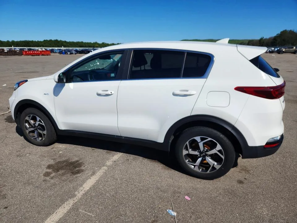 KNDPMCAC6M7847728 — 2021 KIA SPORTAGE photo 2