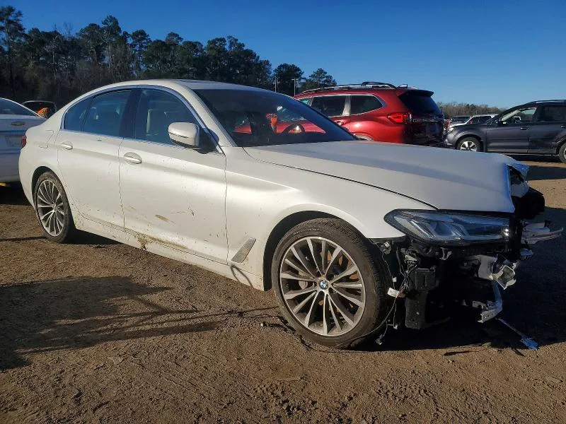 WBA53BH03MCF13647 — 2021 BMW 530 photo 4