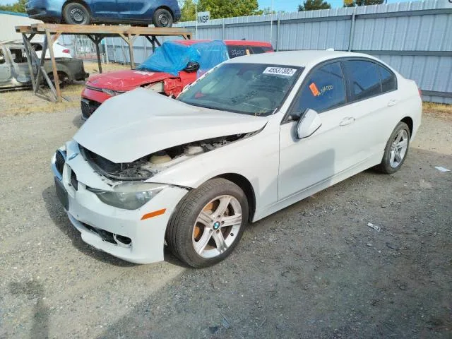 WBA3B1C53FK136749 — 2015 BMW 320i photo 2