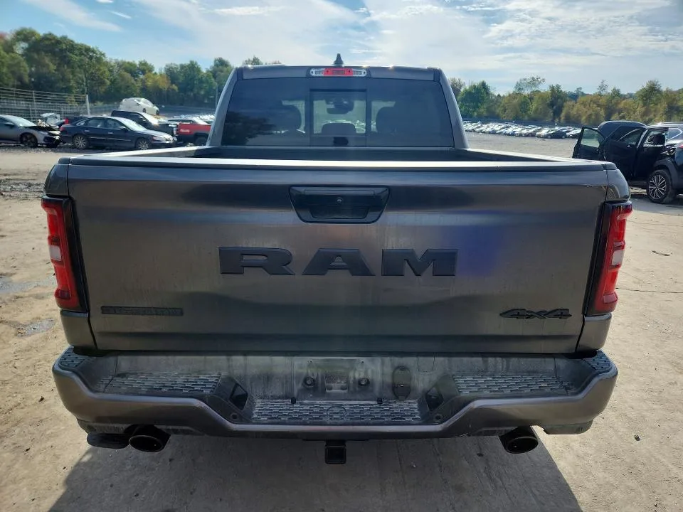 1C6SRFFP7SN656828 — 2025 RAM 1500 photo 6