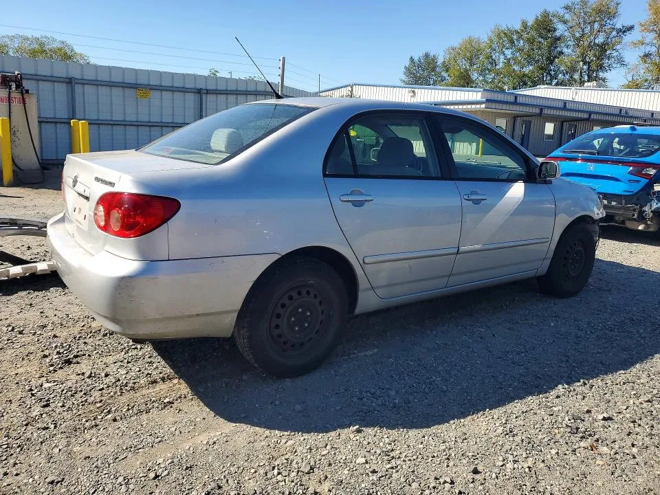1NXBR32E45Z381453 — 2005 TOYOTA COROLLA photo 3
