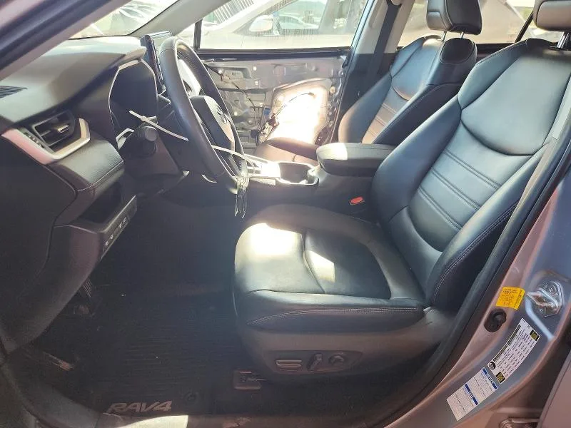 2T3A1RFV5LC068000 — 2020 TOYOTA RAV4 photo 7