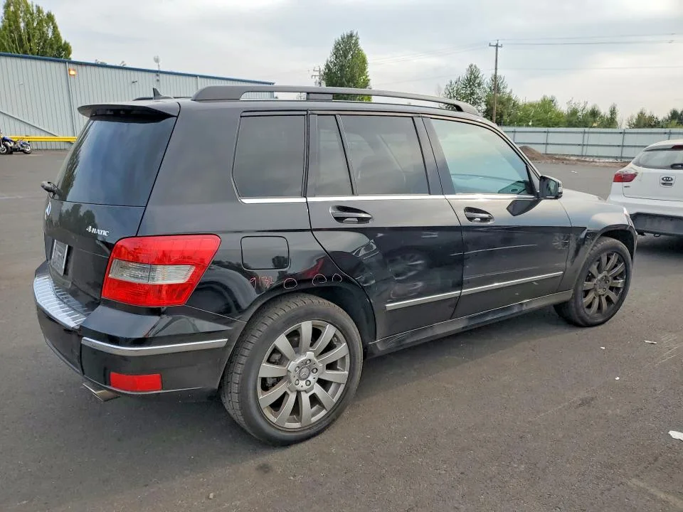 WDCGG8HBXCF720903 — 2012 MERCEDES-BENZ GLK photo 3