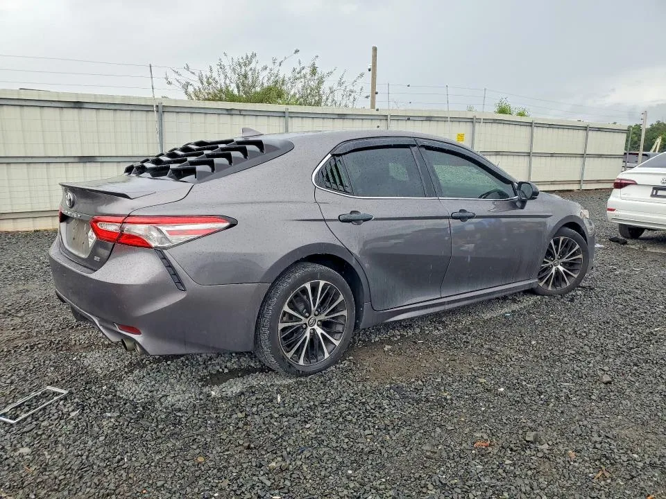 4T1B11HK4KU849234 — 2019 TOYOTA CAMRY photo 3