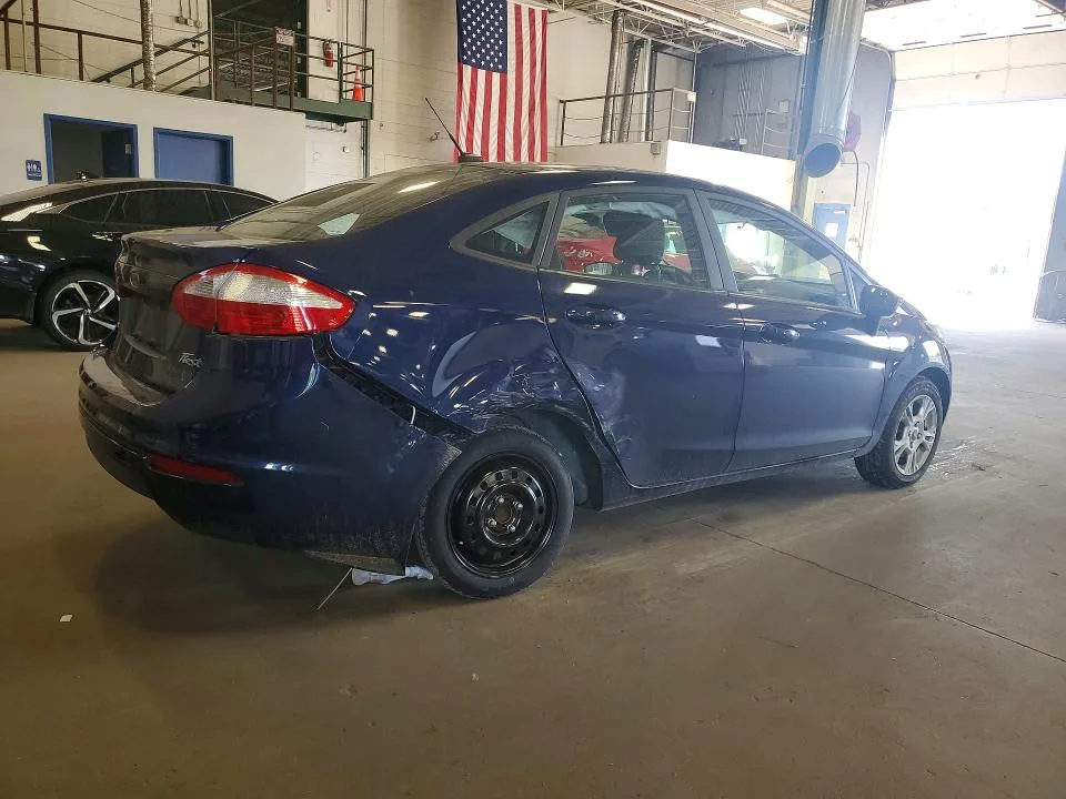 3FADP4BJ6GM142702 — 2016 FORD FIESTA photo 3