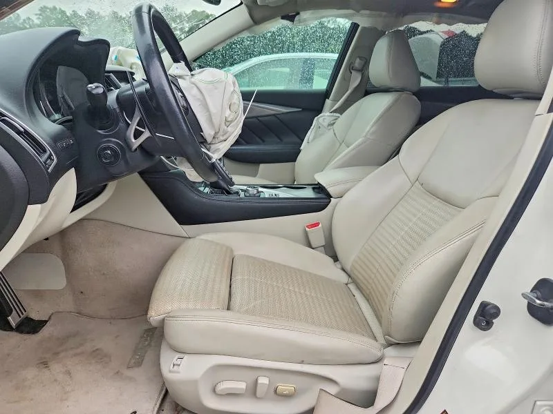 JN1EV7AP8HM736008 — 2017 INFINITI Q50 photo 7