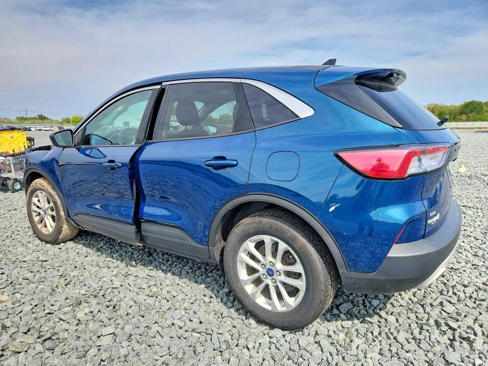 1FMCU9G66LUA27325 — 2020 FORD ESCAPE photo 2