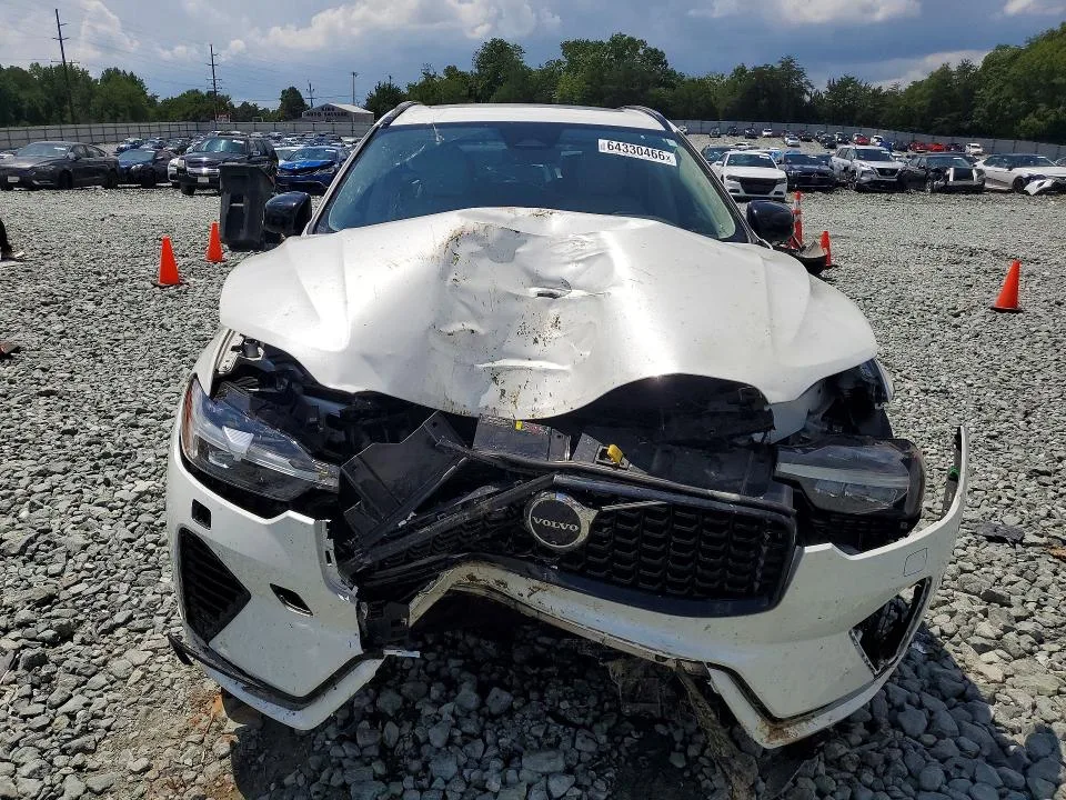 YV4H60RCXS1049764 — 2025 VOLVO XC60 photo 5