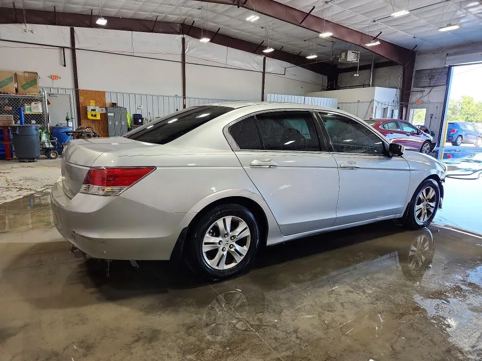 1HGCP26438A055466 — 2008 HONDA ACCORD photo 3