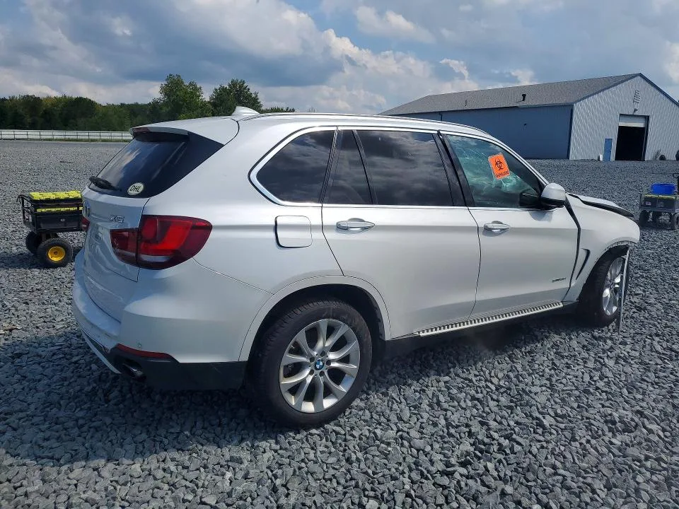 5UXKR0C53F0K70725 — 2015 BMW X5 photo 3