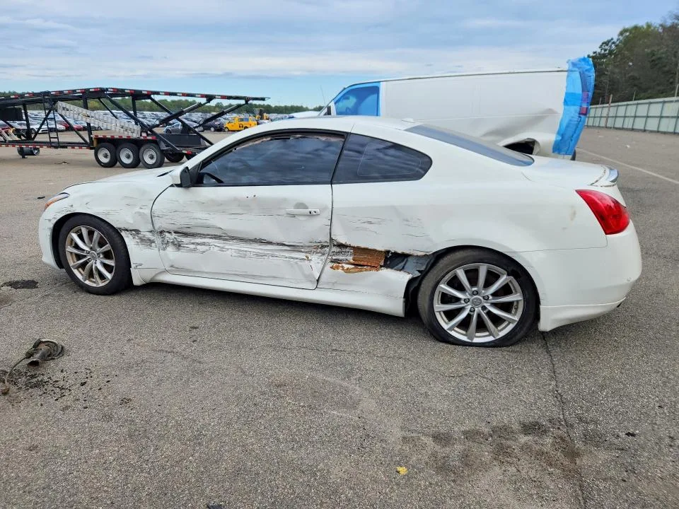 JN1CV6EK7DM920804 — 2013 INFINITI G37 COUPE photo 2