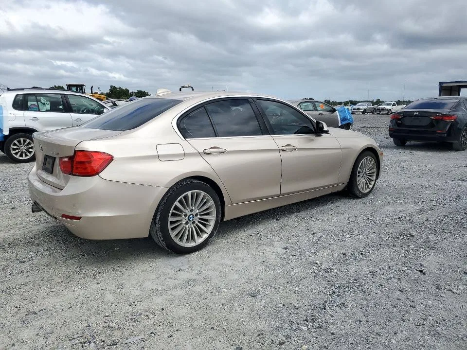 WBA3A5G59FNS87243 — 2015 BMW 328 photo 3