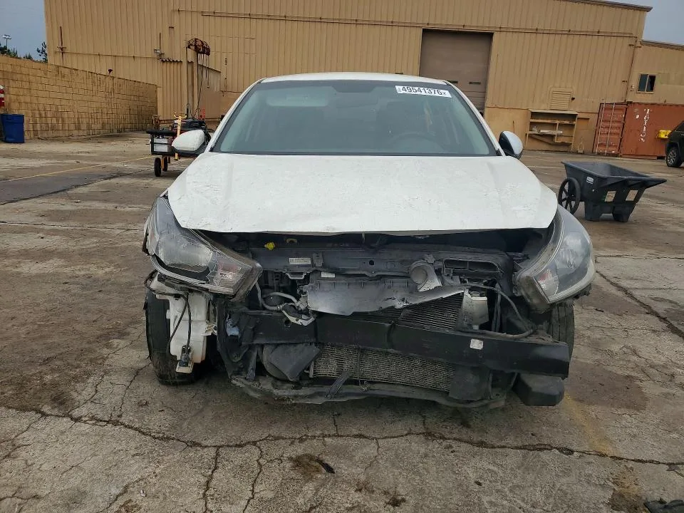 3KPA24AB9KE230524 — 2019 KIA RIO photo 5