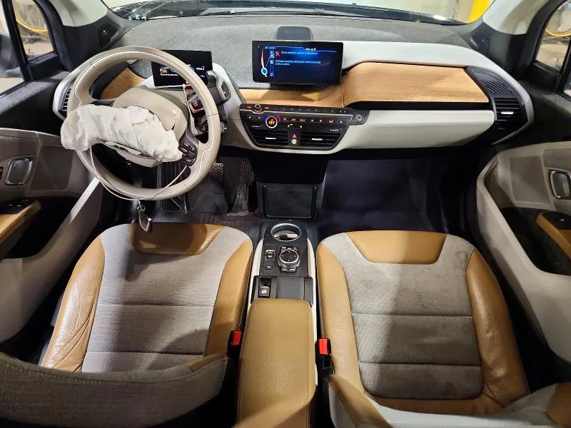 WBY1Z2C56EVX51318 — 2014 BMW I3 photo 8
