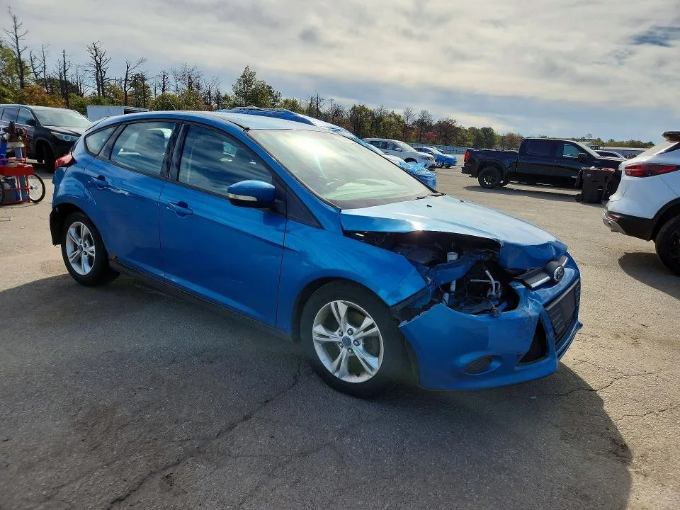 1FADP3K20DL198490 — 2013 FORD FOCUS photo 4