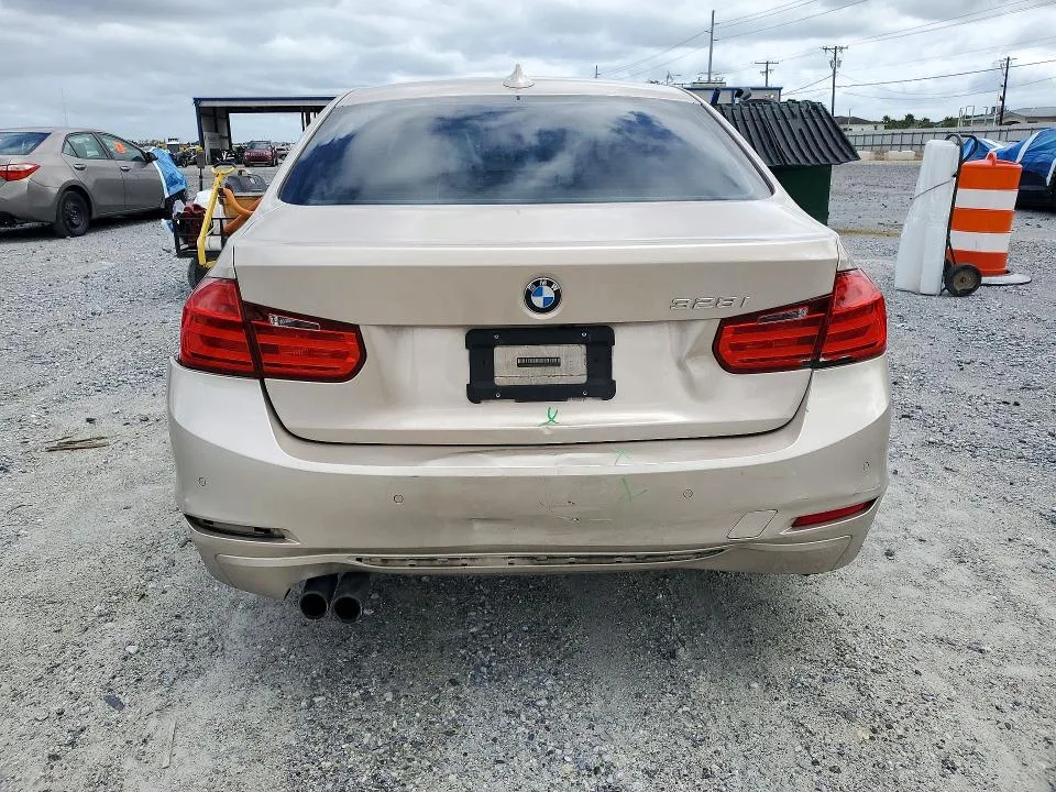WBA3A5G59FNS87243 — 2015 BMW 328 photo 6