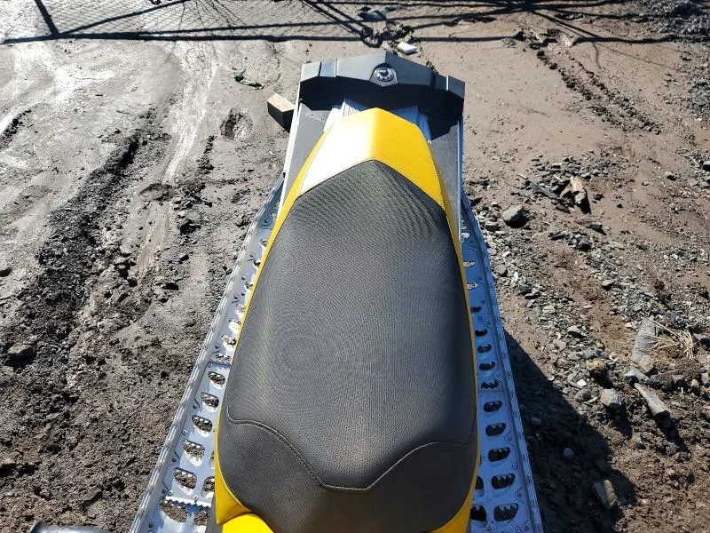 KMHGC4DD0CU201710 — 2009 SKI-DOO MXZ photo 6