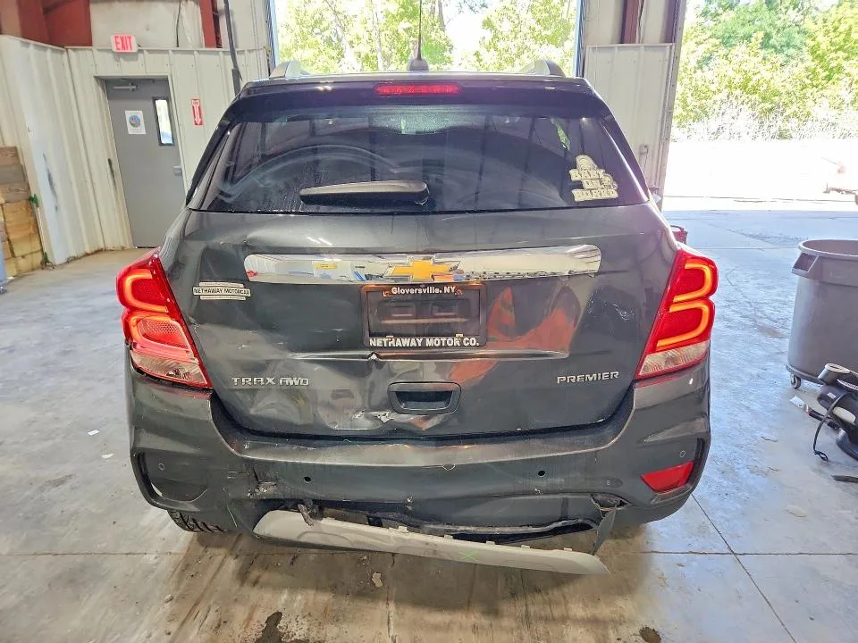 3GNCJRSB2LL111466 — 2020 CHEVROLET TRAX photo 6
