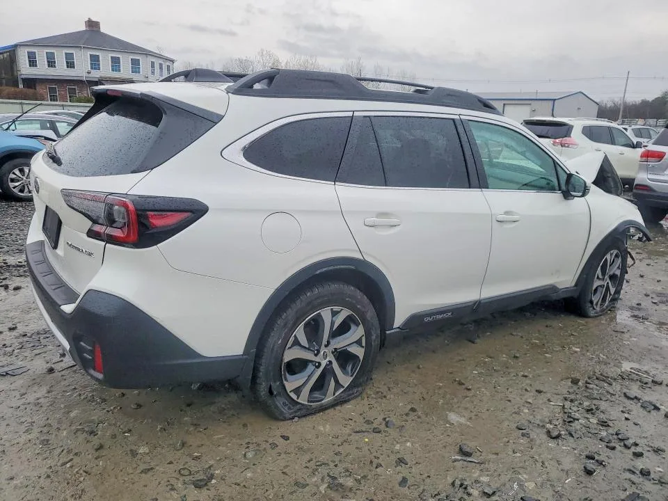 4S4BTANC9M3116970 — 2021 SUBARU OUTBACK photo 3