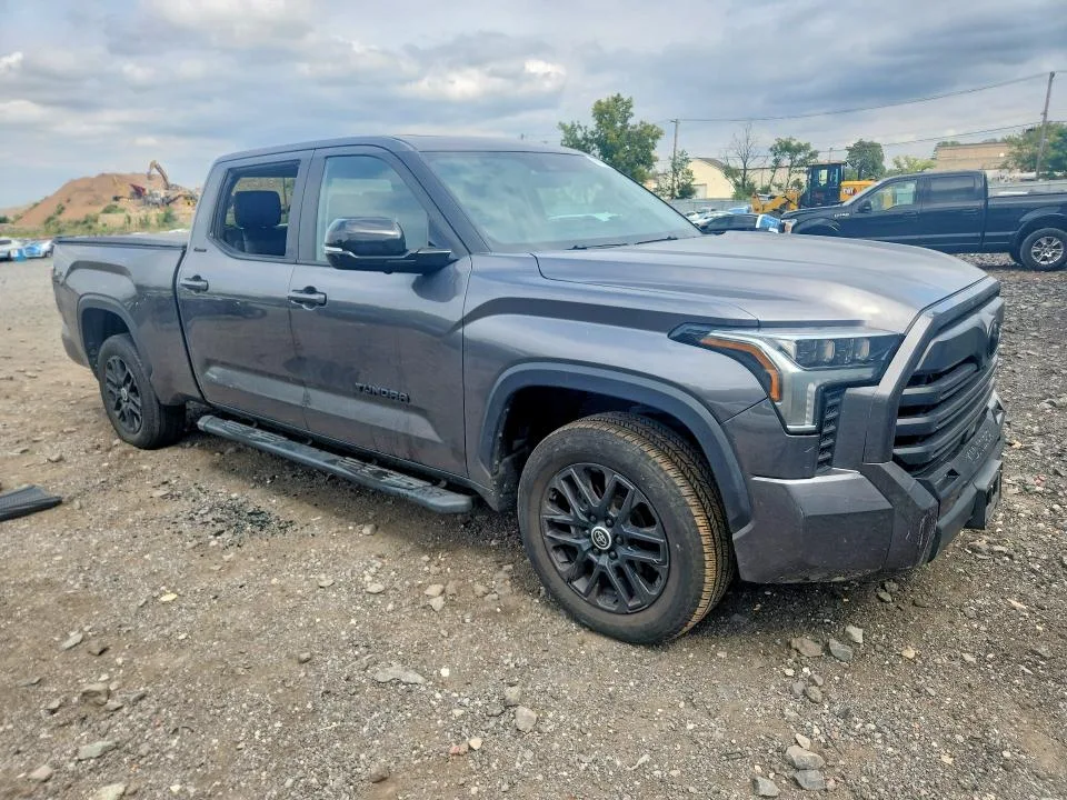 5TFWA5EC1RX033617 — 2024 TOYOTA TUNDRA photo 4
