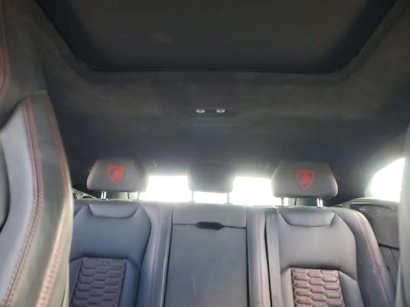 ZPBUC3ZL4RLA35636 — 2024 LAMBORGHINI URUS photo 10