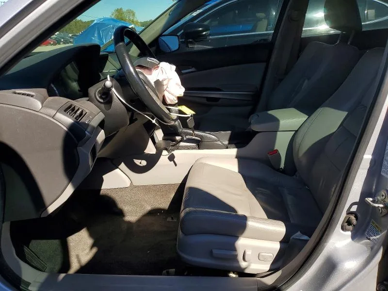 1HGCP2F88AA103102 — 2010 HONDA ACCORD photo 7