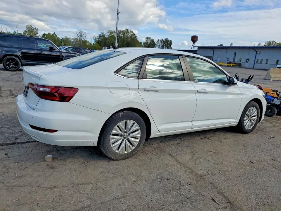 3VWC57BU4LM106537 — 2020 VOLKSWAGEN JETTA photo 3