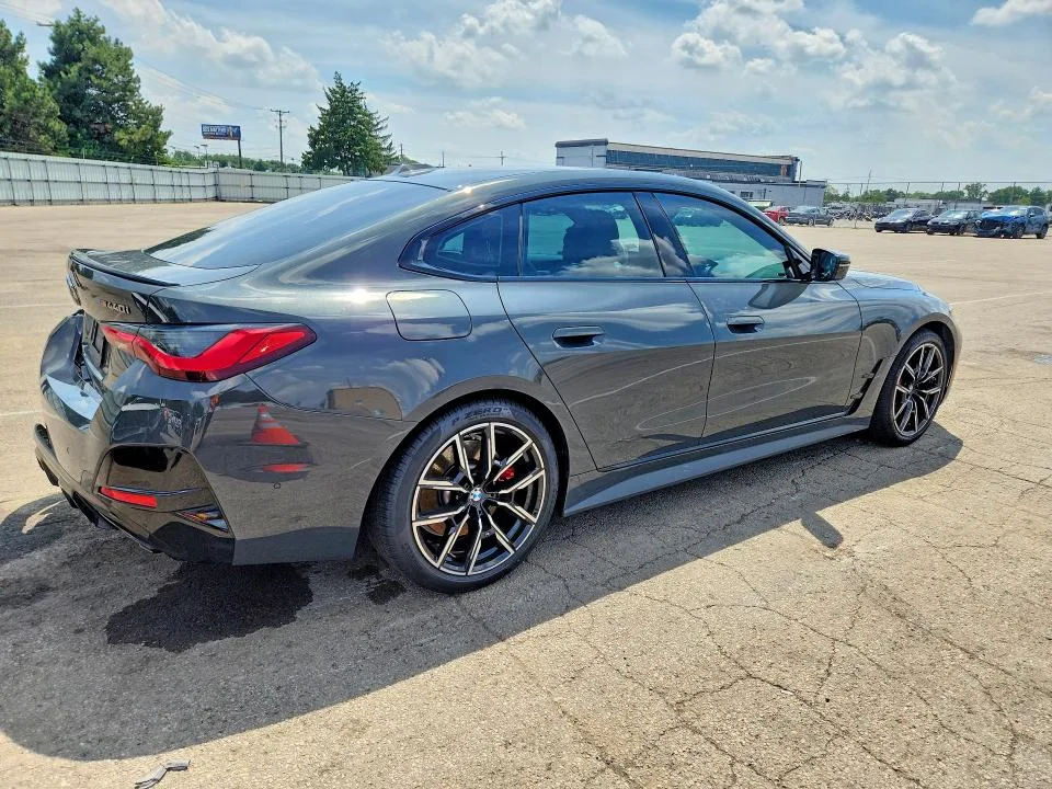 WBA13AW07RFS56958 — 2024 BMW M440XI photo 3