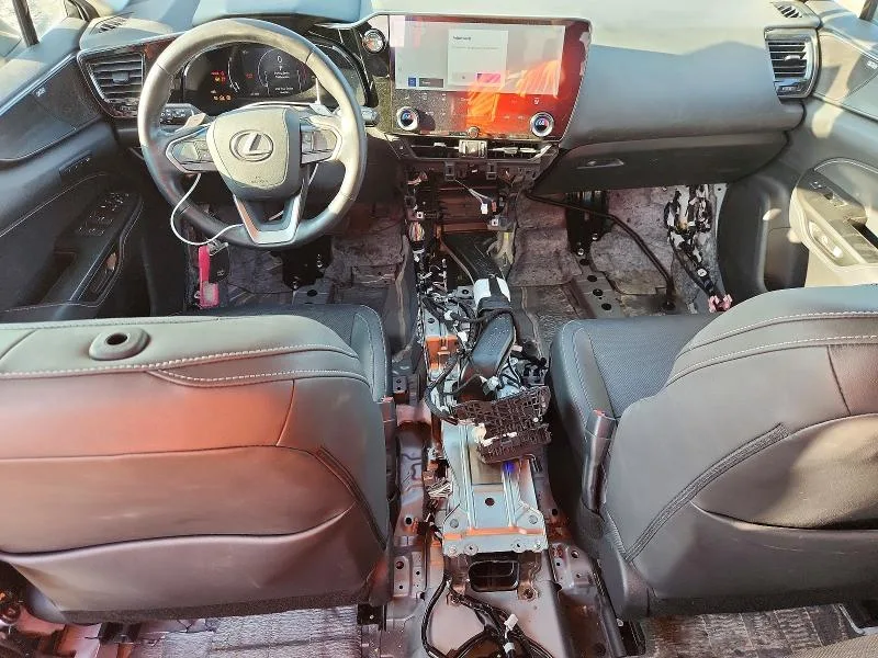 2T2HKCEZ5NC007217 — 2022 LEXUS NX photo 8