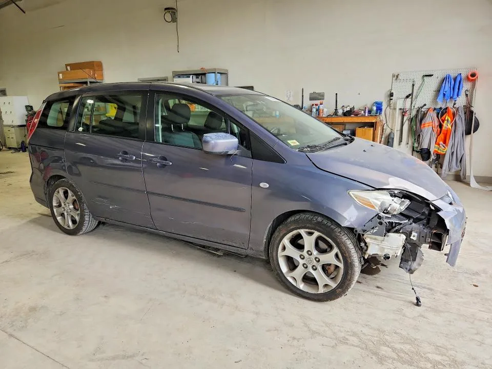 JM1CR293580317327 — 2008 MAZDA 5 photo 4