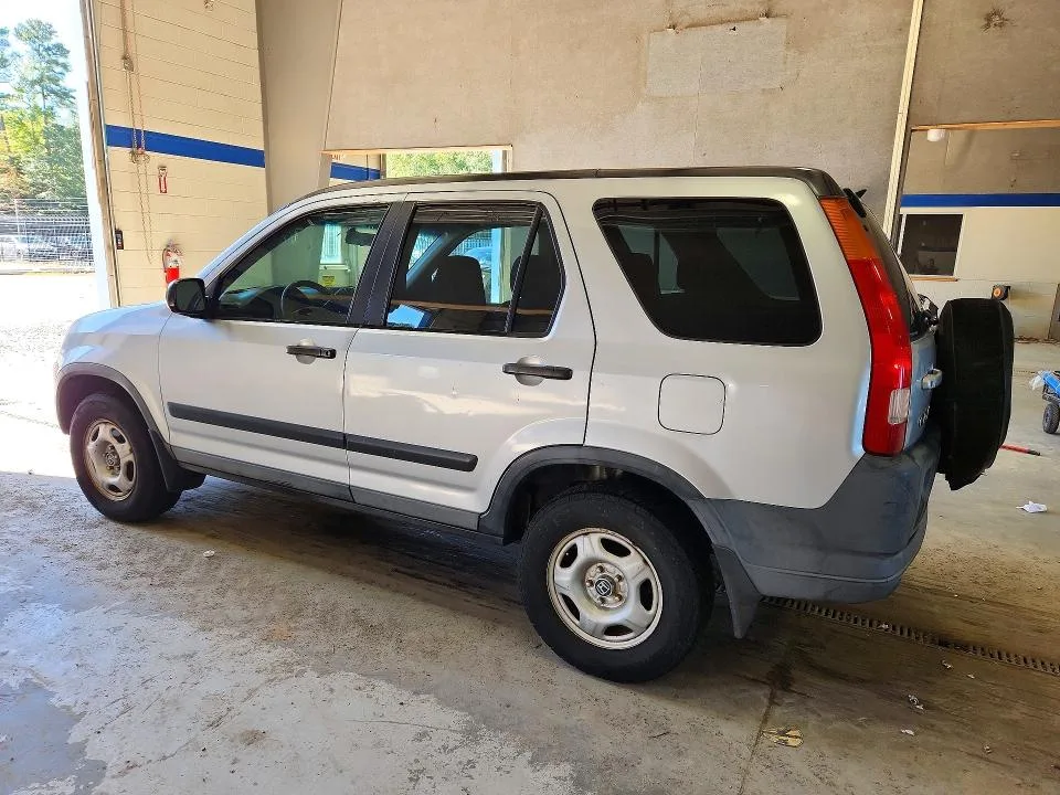 SHSRD78444U239014 — 2004 HONDA CR-V photo 2
