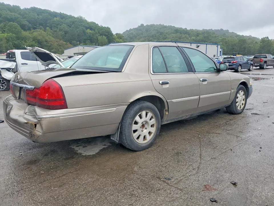 2MEFM75W43X621945 — 2003 MERCURY GRAND MARQUIS photo 3