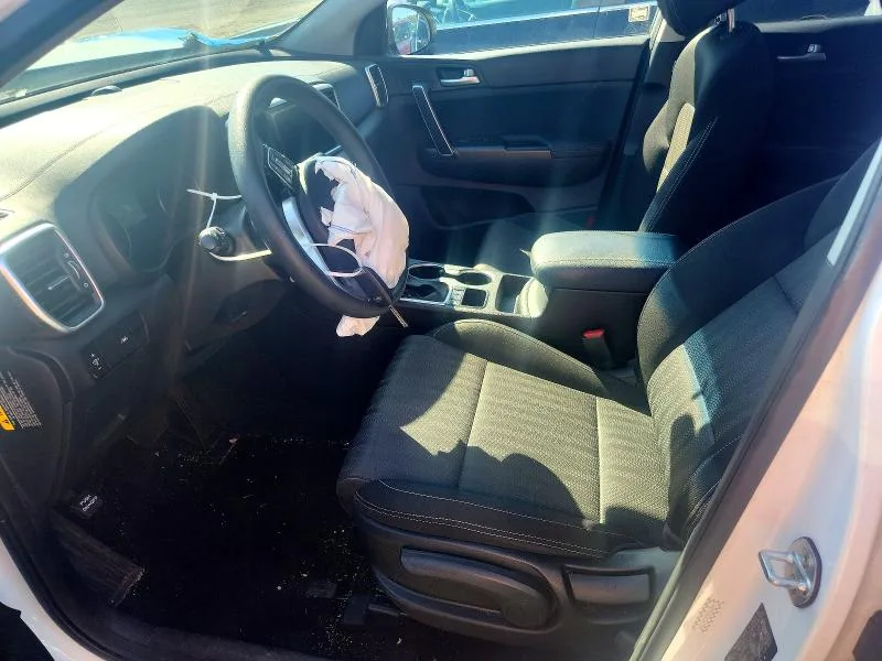 KNDPMCAC8L7675989 — 2020 KIA SPORTAGE photo 7