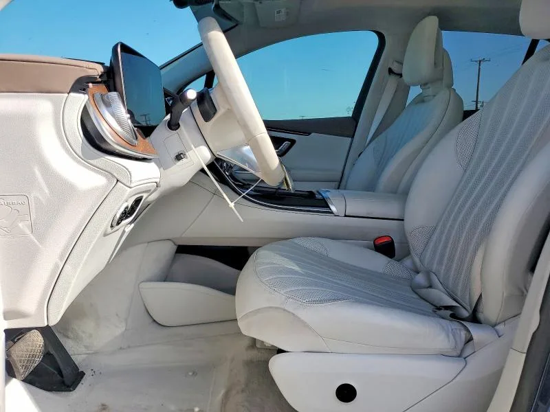 4JGGM2BBXPA009723 — 2023 MERCEDES-BENZ EQE SUV photo 7
