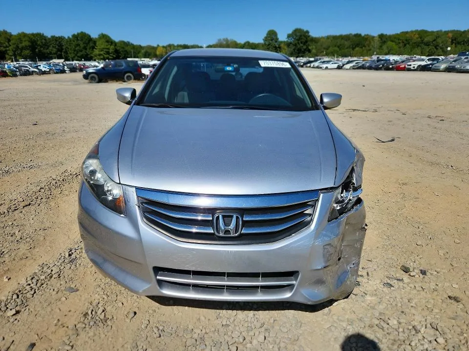1HGCP2F43CA001898 — 2012 HONDA ACCORD photo 5