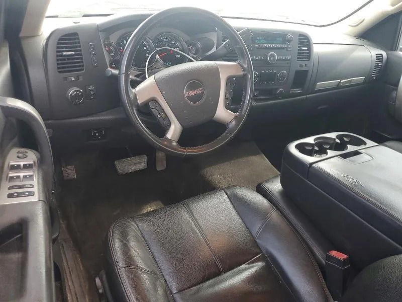 1GTR2VE77CZ330044 — 2012 GMC SIERRA photo 8