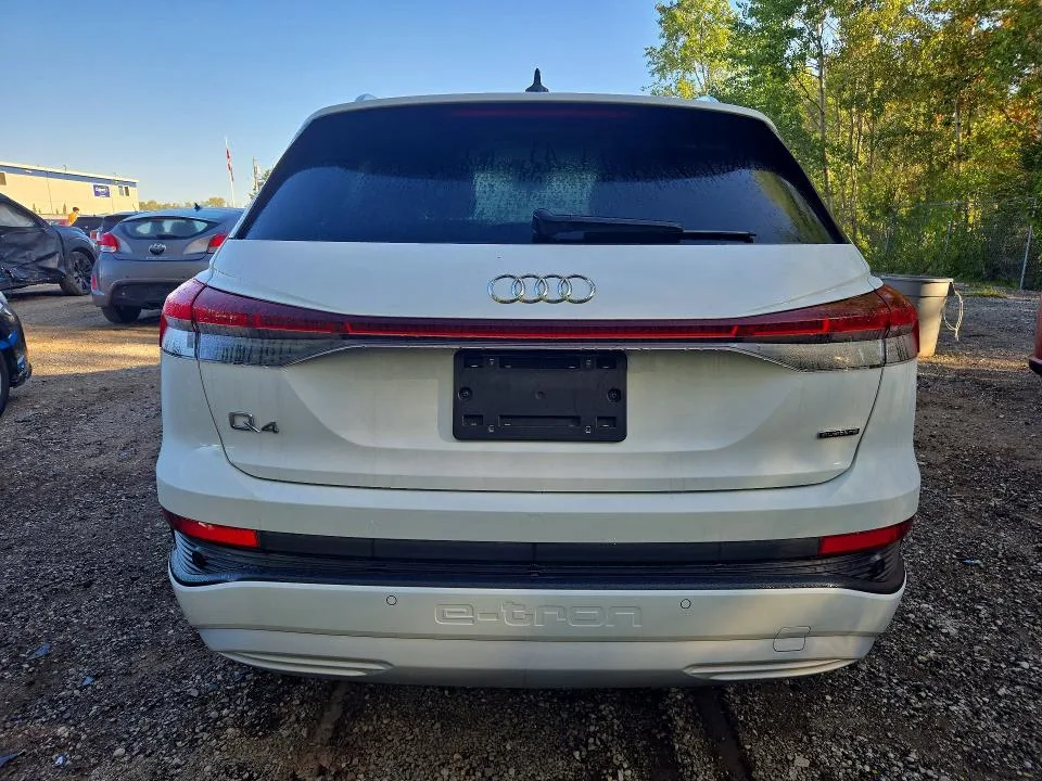 WA1GUAFZ9RP041305 — 2024 AUDI Q4 E-TRON photo 6
