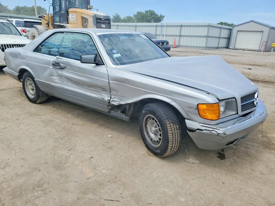 WDBCA43A5DB007024 — 1983 MERCEDES-BENZ 380 photo 4