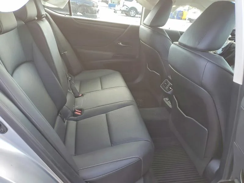 58AD11D1XPU010548 — 2023 LEXUS ES 250 photo 10