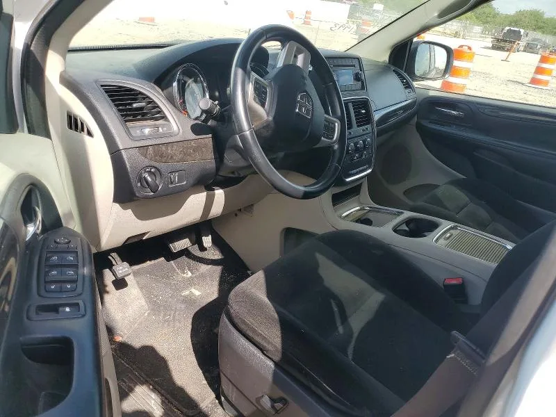 2C4RDGCG3GR151993 — 2016 DODGE GRAND CARAVAN photo 8