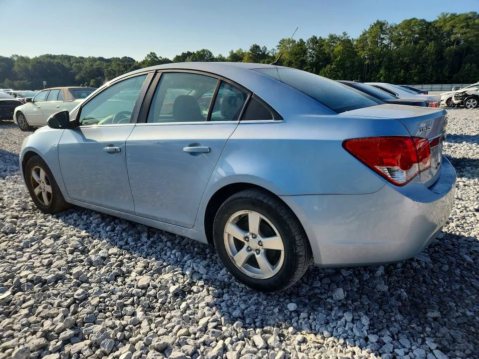 1G1PE5S92B7246995 — 2011 CHEVROLET CRUZE photo 2