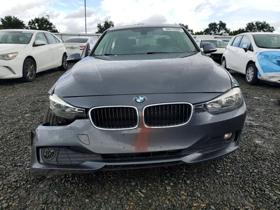WBA3B1C55EK133267 — 2014 BMW 320 photo 5