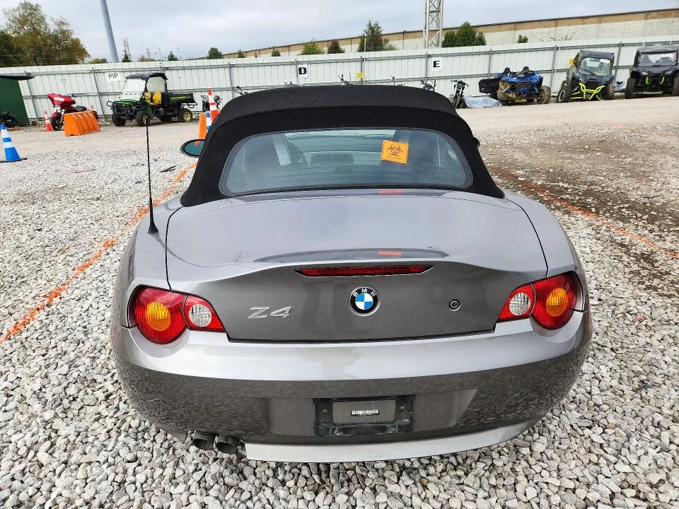4USBT53433LT23256 — 2003 BMW Z4 photo 6