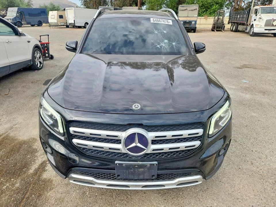 W1N4M4HB7MW105438 — 2021 MERCEDES-BENZ GLB photo 5