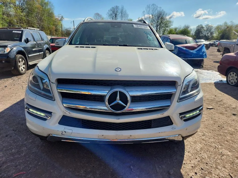 4JGDF6EE8GA697795 — 2013 MERCEDES-BENZ GL-GLASS photo 5